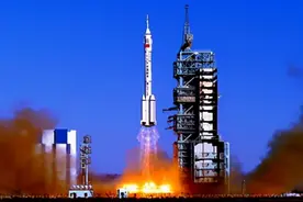 神舟号载人航天历届宇航员大全图片