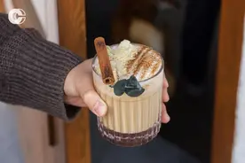 一直以为浓缩入口太难，直到被这一杯刷新咖啡观图片