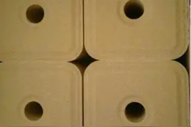 牛羊舔砖好在何处图片