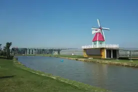 户外烧烤、钓鱼抓虾、插秧摘果…浦东休闲农庄的精彩超乎你想象！图片