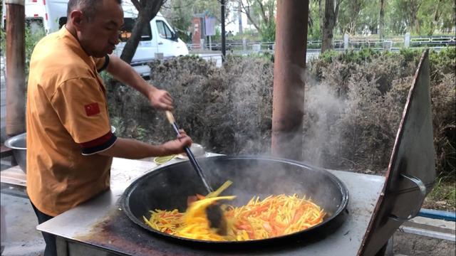羊肉手抓饭做法（羊肉不焯水）