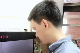 湖南卫视女主持在线炫夫：好爸爸不是卖人设图片