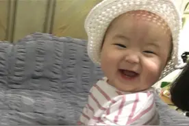 表情包：别看我嬉皮笑脸的，我平时很稳重的图片