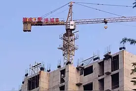 盖章的合同不算数 每平方米加价逾千元 购房者投诉：安阳豫大·水岸名苑开发商出尔反尔图片