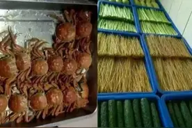 法国媒体：中国军人简直有毒，连土豆丝都摆的跟阅兵似的图片