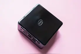 英特尔Intel 8代NUC还值不值得购买，做下载机遭不遭得住？图片