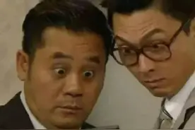 惊呆！500克黄金制成1000颗纯金大米，被艺术家扔进黄浦江？网友炸锅图片