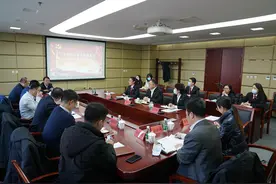 东疆管委会副主任白新宇到天津自贸区法院调研座谈图片