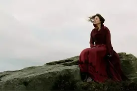 隐于旷世，绽放于荒原——看《呼啸山庄》与《简·爱》之女性意识图片