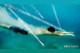 潜入水下多深可以防住子弹？如果对方扔手雷，你是否还能活命？图片