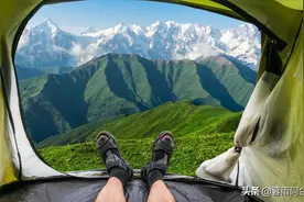 不要让帐篷异味毁掉你露营兴致，教你如何预防与清洁有异味的帐篷图片