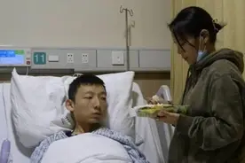 换错人生事件中，姚策临了留给妻儿的房子，最终能否住踏实？图片