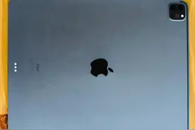 高速移动硬盘-SSK飚王星速SD102图片