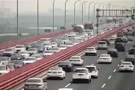 定了，“三月三”期间高速不免费图片