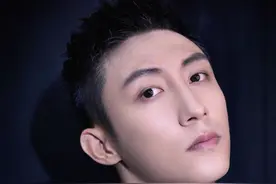 黄景瑜2020年6月 帅气绅士气质时尚写真图片图片