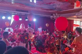 西安一富豪儿子举办婚礼，两个新娘同时出场，故事比你想得更精彩图片