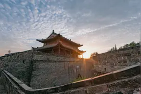 古城承载的乡愁——荆州日报专版评《记住乡愁》图片