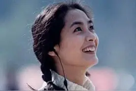 李婷：提离婚独自抗癌，为生活拖病去拍戏，临死父母才得知她生病图片