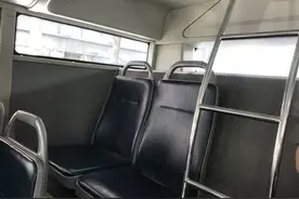 调查 | 坐公交车也要系安全带？这个座位确实需要图片