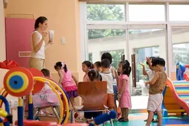 下学期幼儿园“缴费清单”出炉，看到数字，家长：是不是多了个0图片