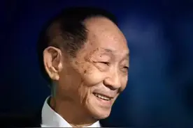 袁隆平：让中国人都能够吃上饭图片