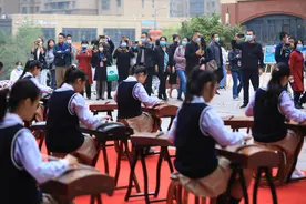 “青春告白祖国• 榜样的力量”颁奖典礼 高度浓缩10大最受欢迎的新青年图片