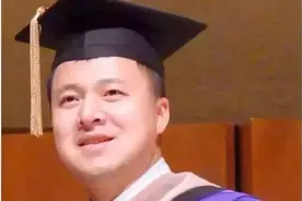 孟晚舟新裁定后，老公首次露面，565天陪伴左右令人感动图片