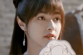 影视作品当中的男扮女装，官鸿许凯陈飞宇，你被谁惊艳到了图片