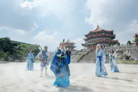 仙剑奇侠传七：蜀山七圣只有五个够格，铁笔和凌音是凑数的吗？图片