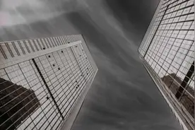 富力地产距离“暴雷”还有多远？图片