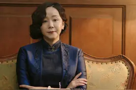 《光芒》蓝姐下嫁二婚男当后妈？三处细节暗示他比黄如虹更合适图片
