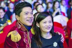 李彦宏与妻子互补：我内向、慢性子，她外向、急性子图片