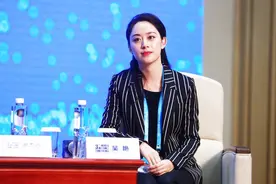 浙江80后美女富豪，接替老公担任董事长，如今捐款一亿成人生赢家图片