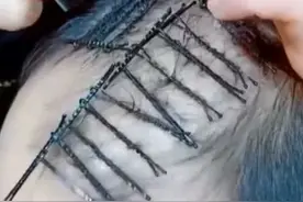 男子秃头了还烫发，看到效果，网友：大叔变小鲜肉图片