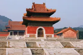 「赤峰巴林右旗」到荣宪公主墓，追溯民族团结史图片