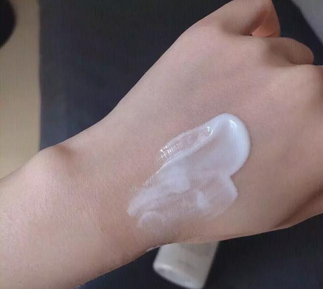身体乳多远能闻到