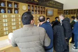 “最牛神医”刘洪斌：3年换9个身份，世界欠她一个奥斯卡影后图片