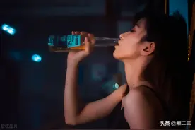 小说《男人四十》人物分析：方浩图片