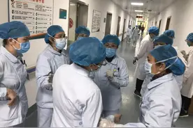众志成城战疫情——记贵港市人民医院病人转运工作图片