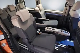 全新迈特威曝光，内外大变样，和GL8抢市场有戏吗？图片