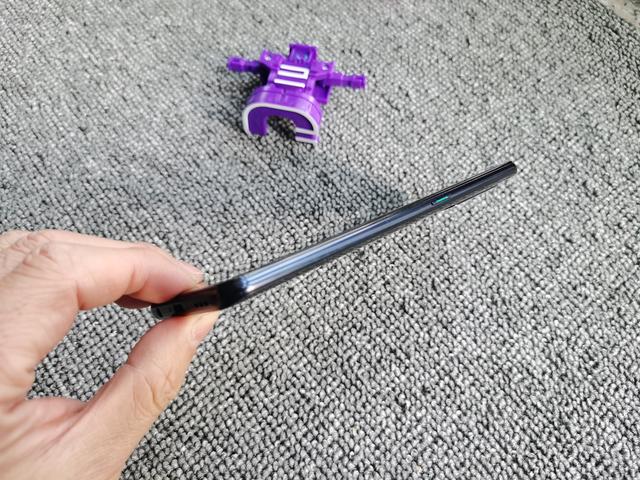 上手体验OPPO K7，轻薄是亮点，2000元档买了不亏