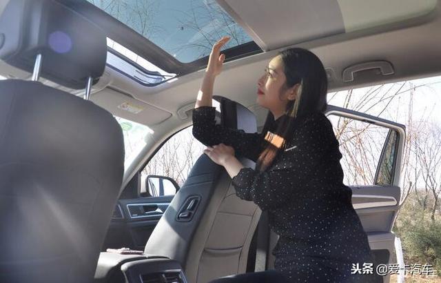 途昂用车分享，媳妇当车模
