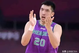 CBA三消息：本土3雄包揽得分榜，首钢因伤得福，广东广厦争夺第一图片
