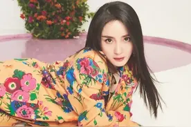 杨幂穿复古花西装拍杂志，竟与李宇春撞衫，网友大赞后者图片