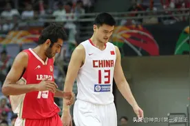 姚明的鞋码为53码，长31.5公分，他的鞋码在NBA是什么级别？图片