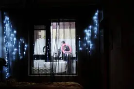 揭秘网红机构：每个人都要整容、加班，人设全靠编，外貌焦虑和身材羞辱是公司文化图片