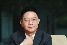 曾鸣：站得高，看得远，自然比别人走得更好图片