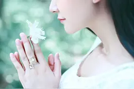 人生实苦，唯有自渡图片