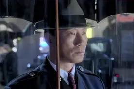 《深渊》21：神秘乘客上船，老林一个人在船上对付众多敌人图片
