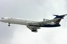 中国客机在高空解体，机上160人全部遇难，究竟有什么秘密与细节图片